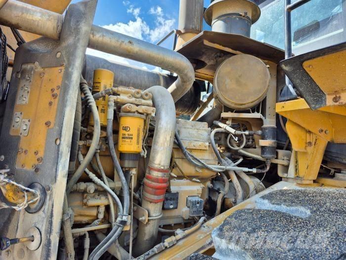 CAT 966G-2 Wheel loaders