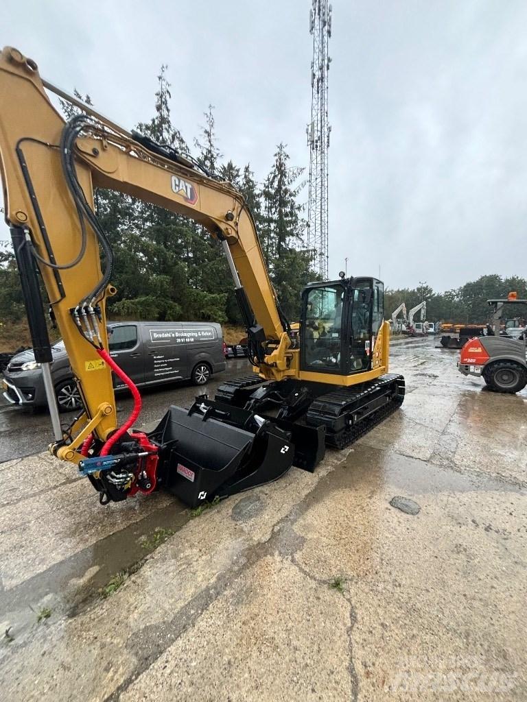 CAT 309 Midi excavators  7t - 12t