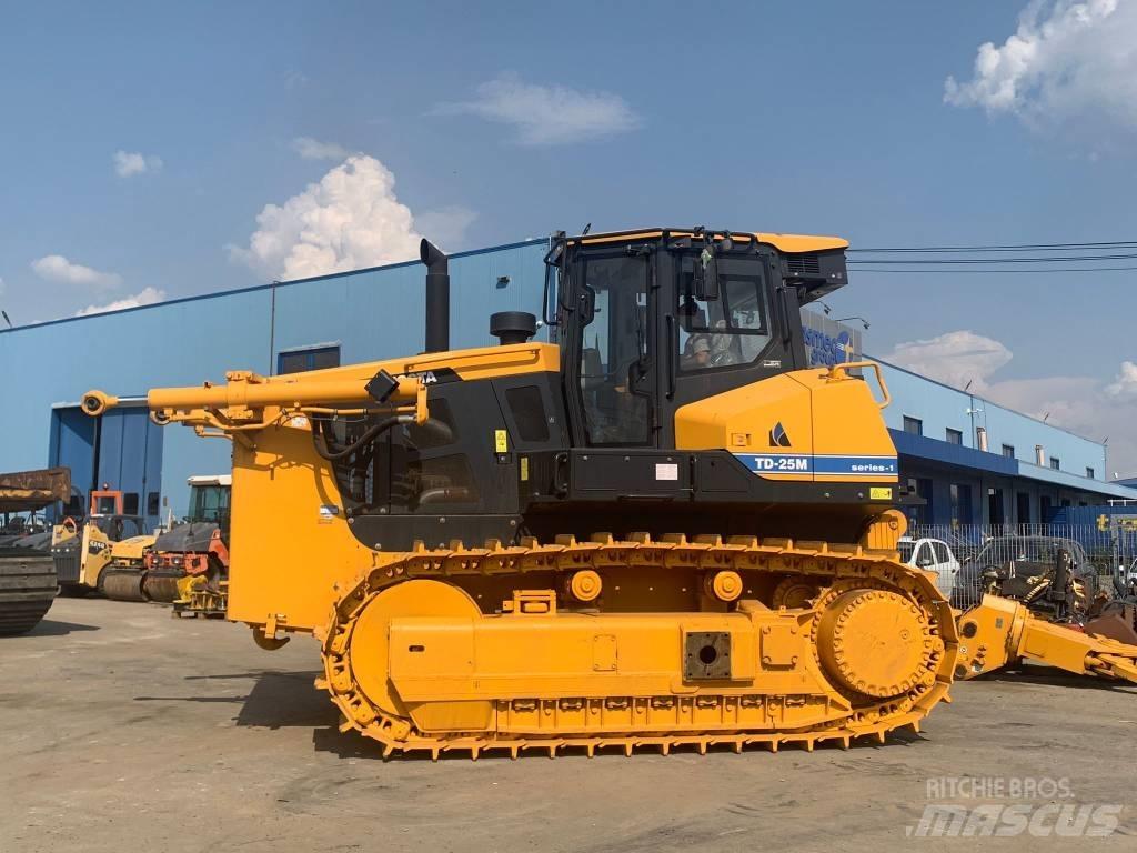 Dressta TD25M Crawler dozers