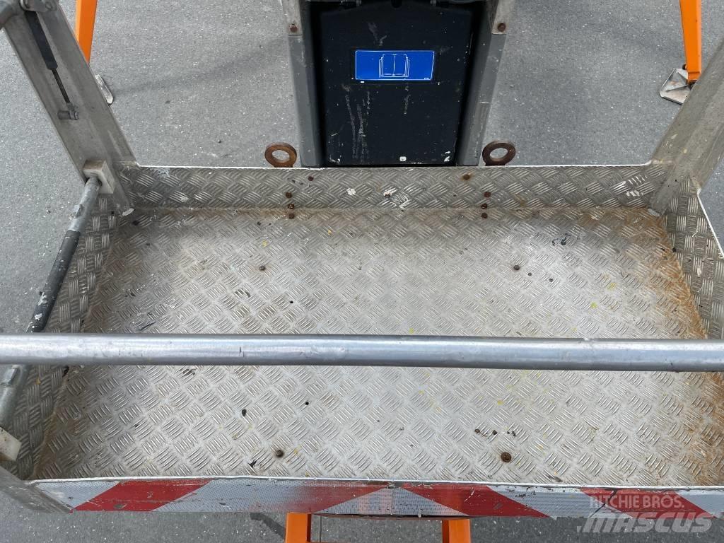 Dinolift 210 XT Trailer mounted aerial platforms