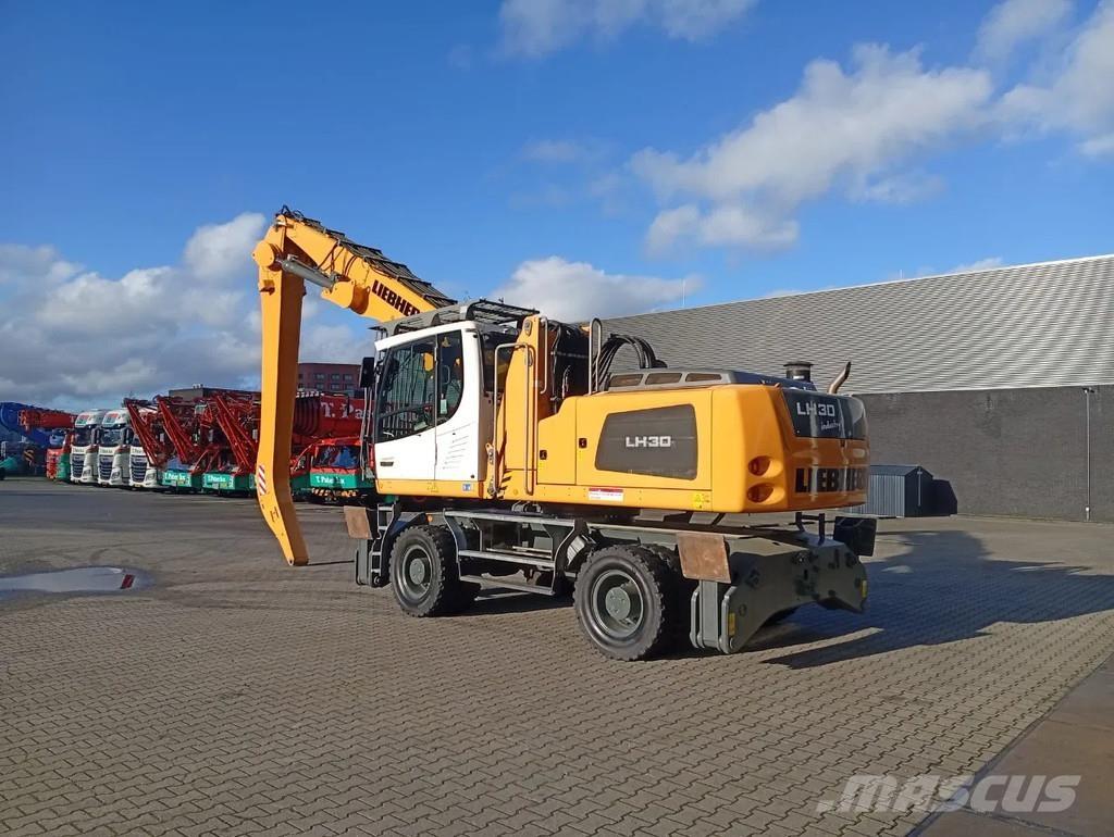 Liebherr LH30 Waste / industry handlers