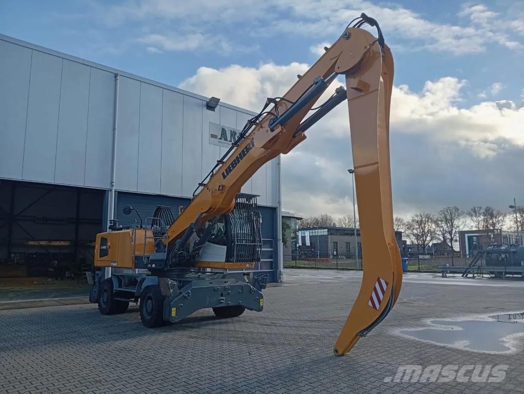 Liebherr LH30 Waste / industry handlers