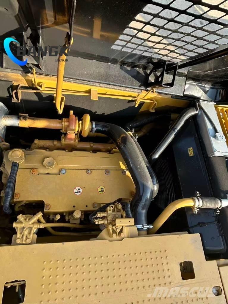 CAT 320 D Crawler excavators