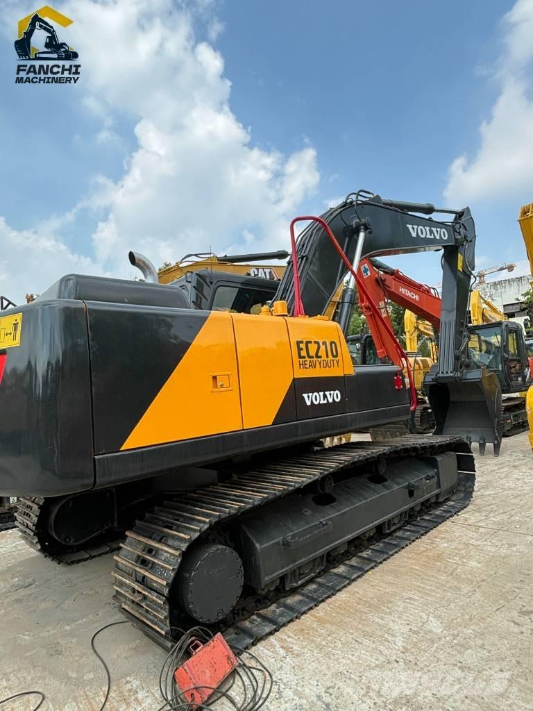 Volvo EC 210 Crawler excavators