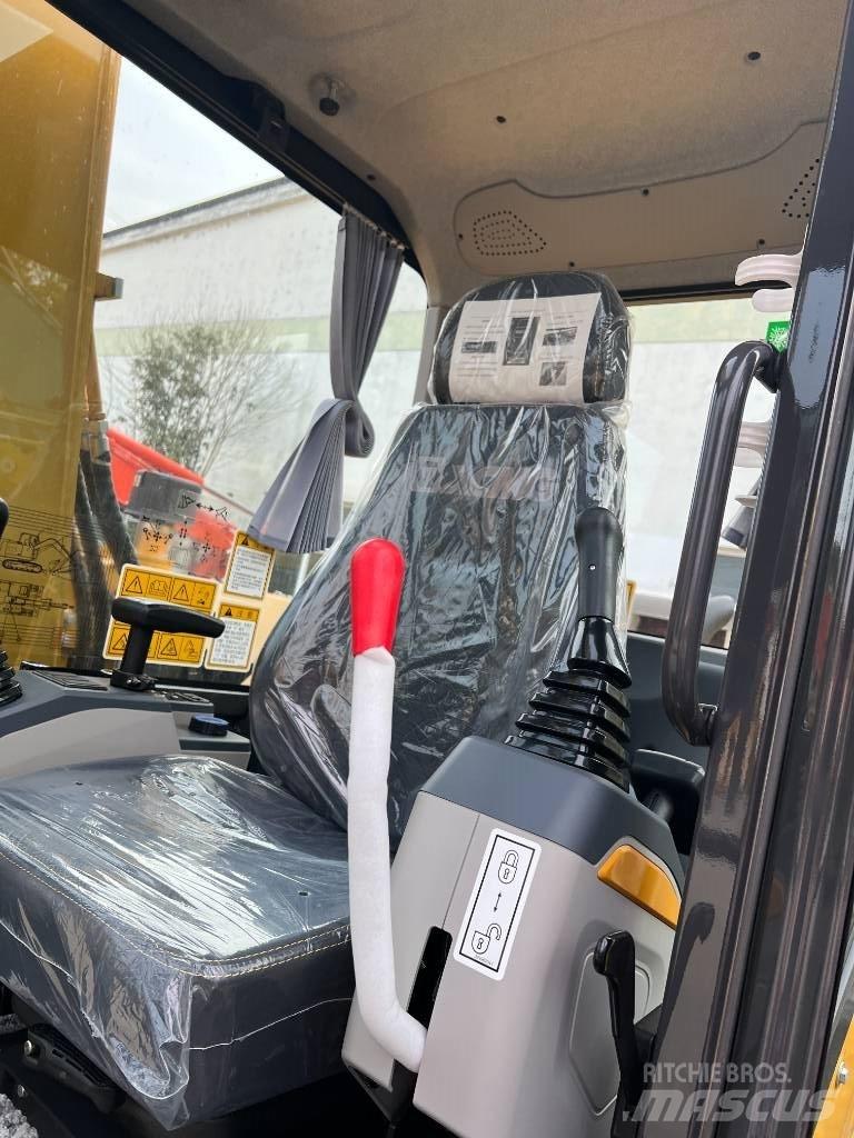 XCMG XE75GA Midi excavators  7t - 12t