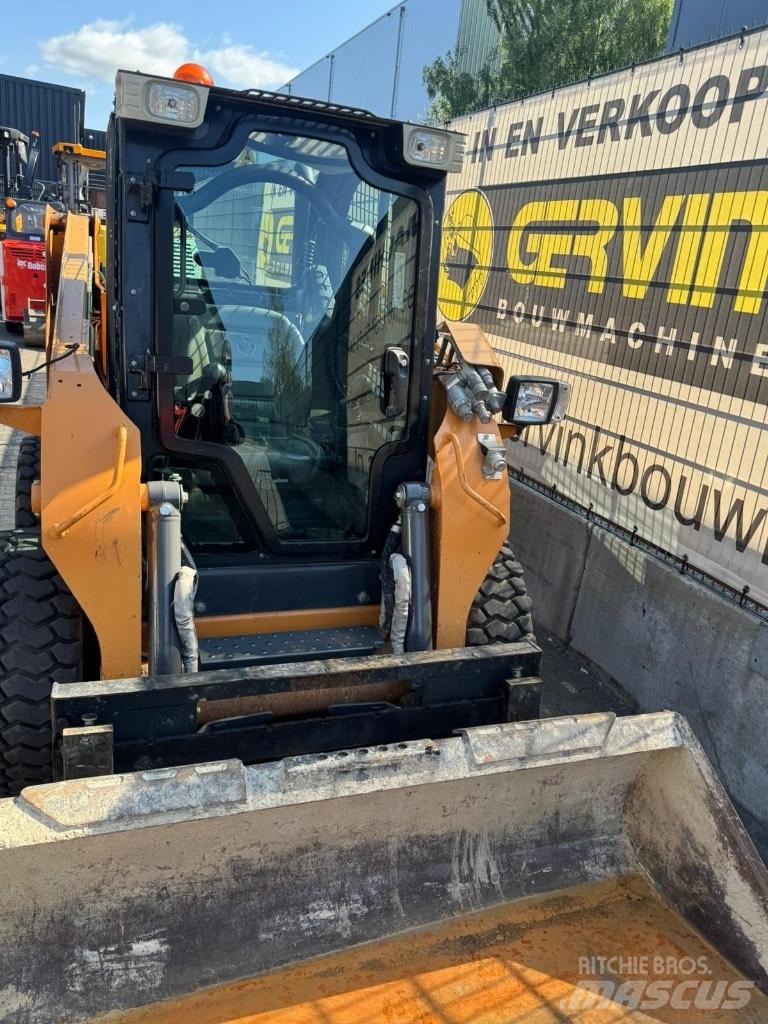 CASE SR 175 Skid steer loaders