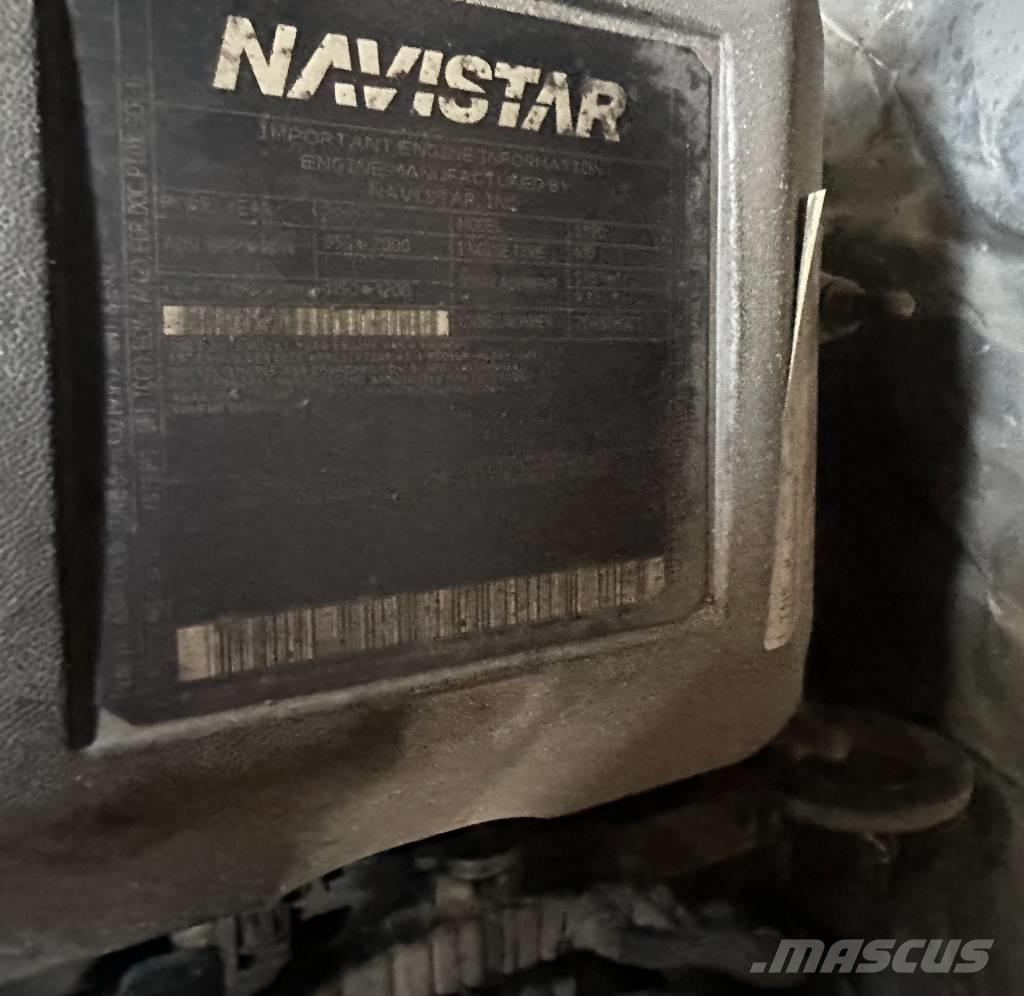 International 7400 Combi / vacuum trucks