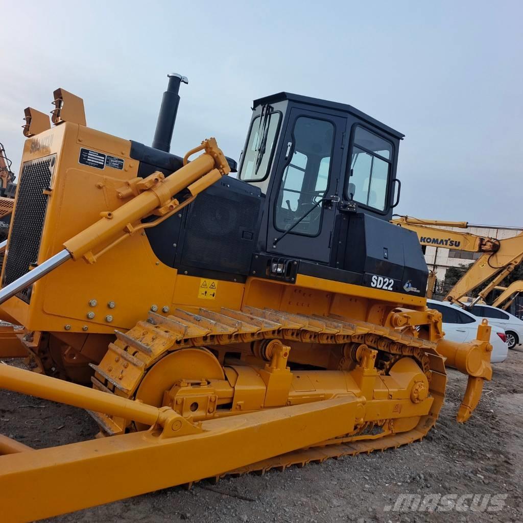 Shantui SD 22 Crawler dozers