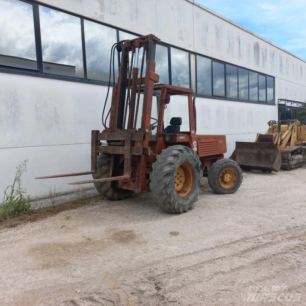 Manitou 4RM30G Diesel trucks