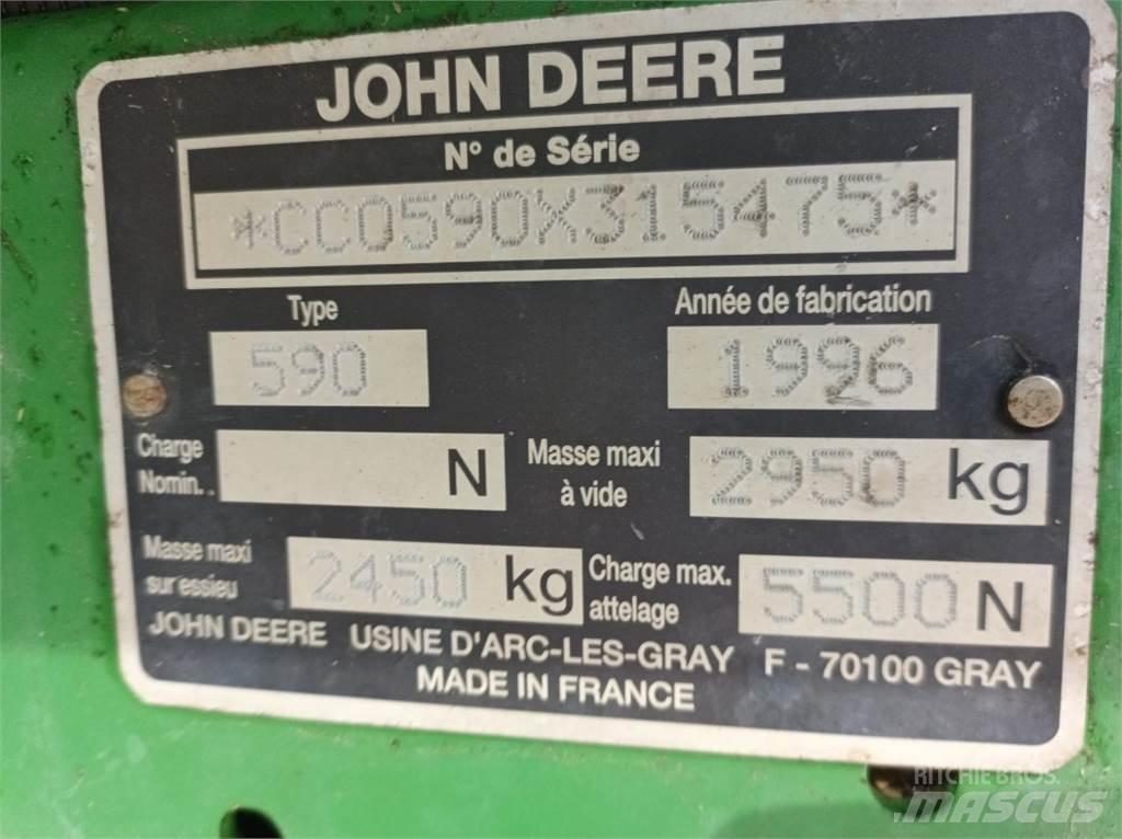 John Deere 590 Round balers