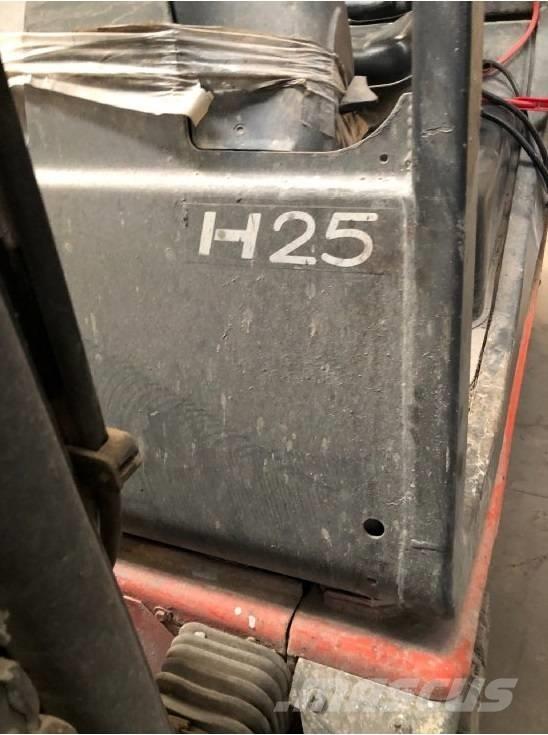 Linde H25D Diesel trucks