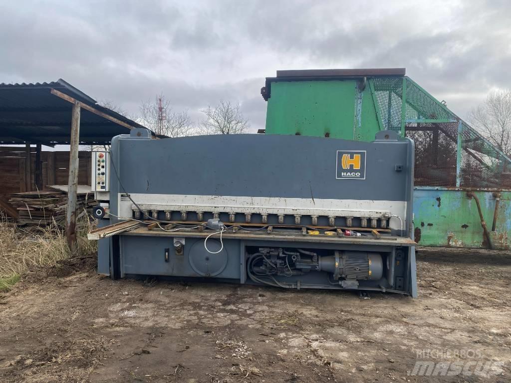  guillotine haco 3006 Welding machines