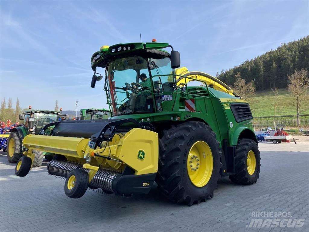 John Deere 9600i Self-propelled foragers