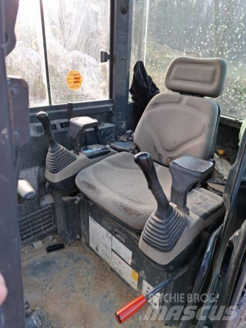 Komatsu PC27MR Mini excavators < 7t (Mini diggers)