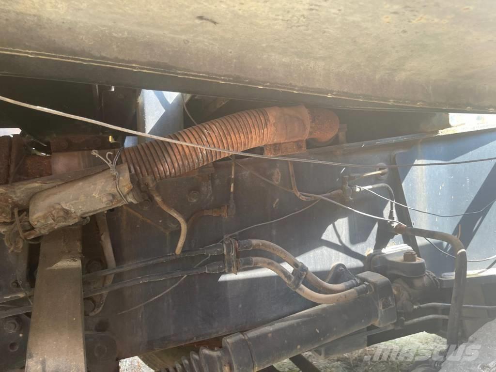 Hyundai HC 50 Tracked cranes