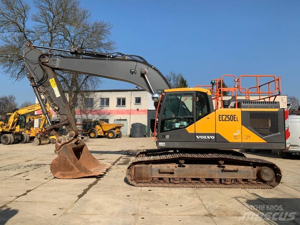 Volvo EC 250 EL Crawler excavators