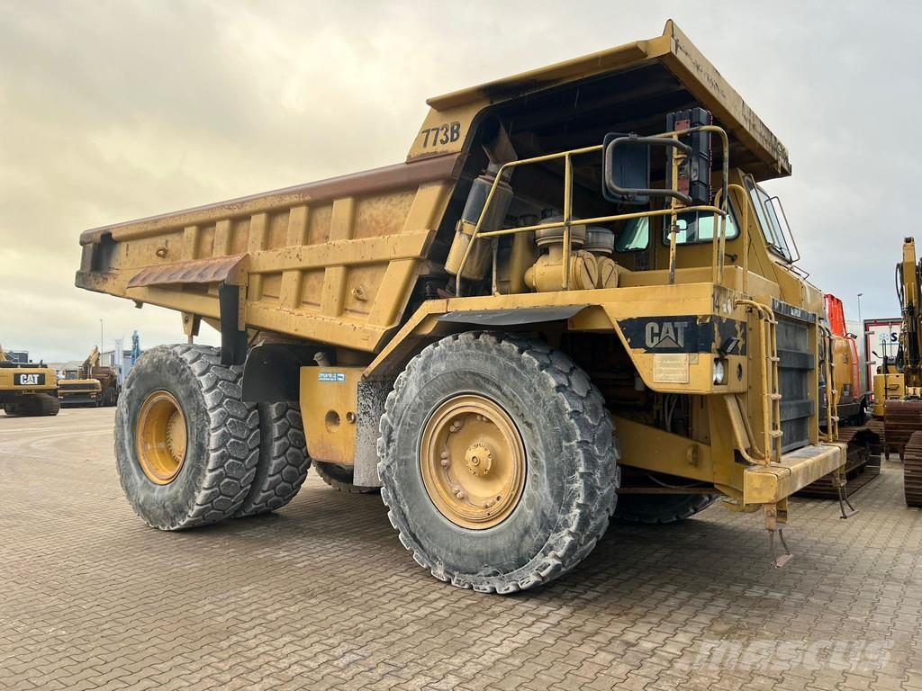 CAT 773B Rigid dump trucks
