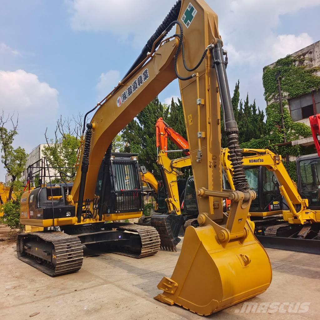 CAT 320 D2 Crawler excavators