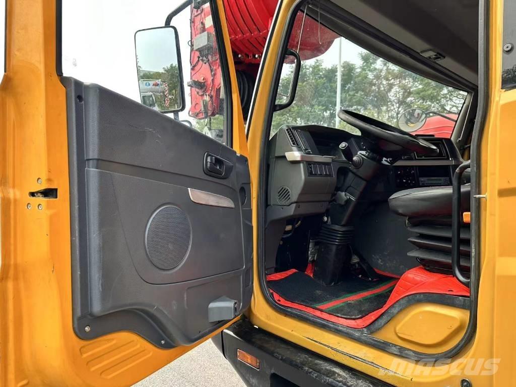 Sany STC1000T All terrain cranes