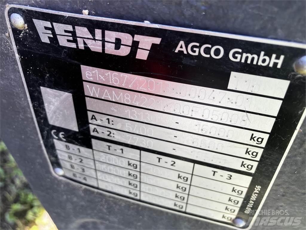 Fendt 828 Vario Tractors