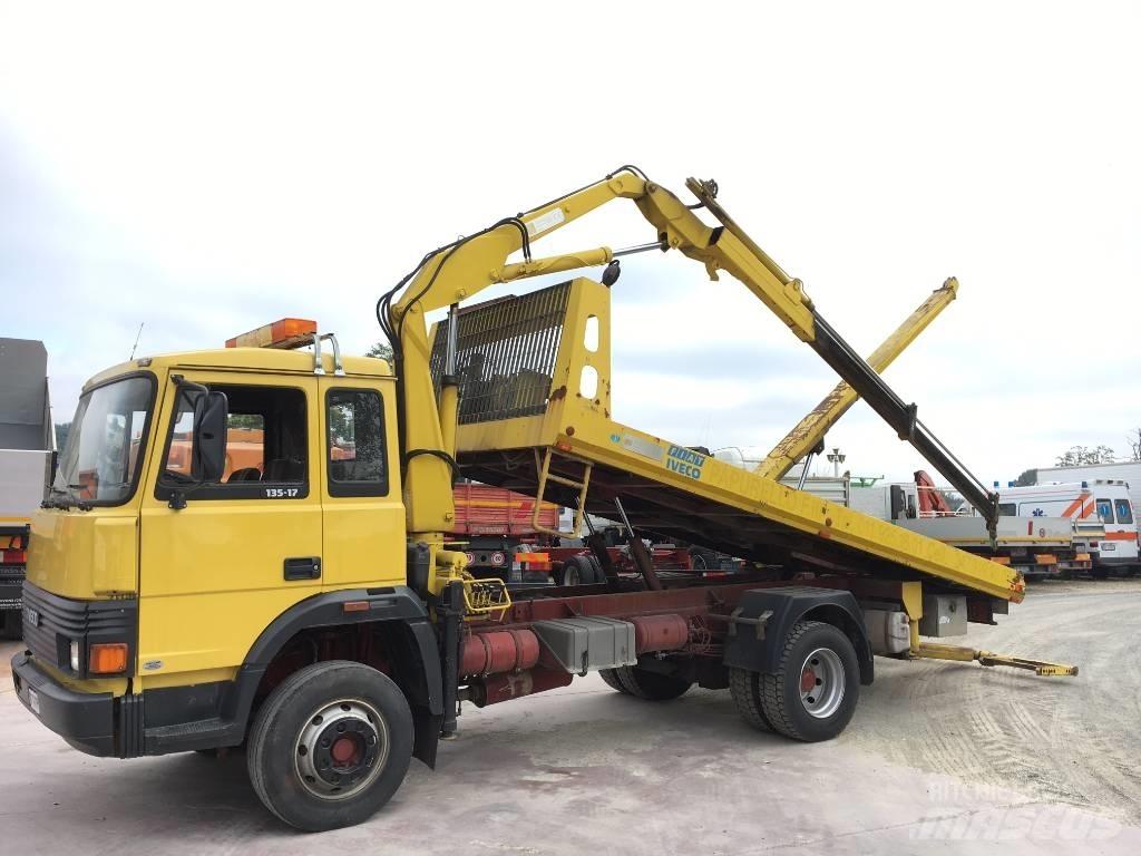 Iveco 135-17 Vehicle transporters
