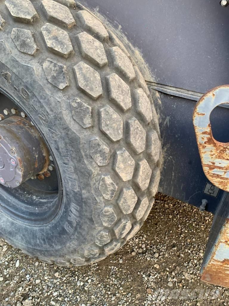 Ammann ASC 90 Plate compactors