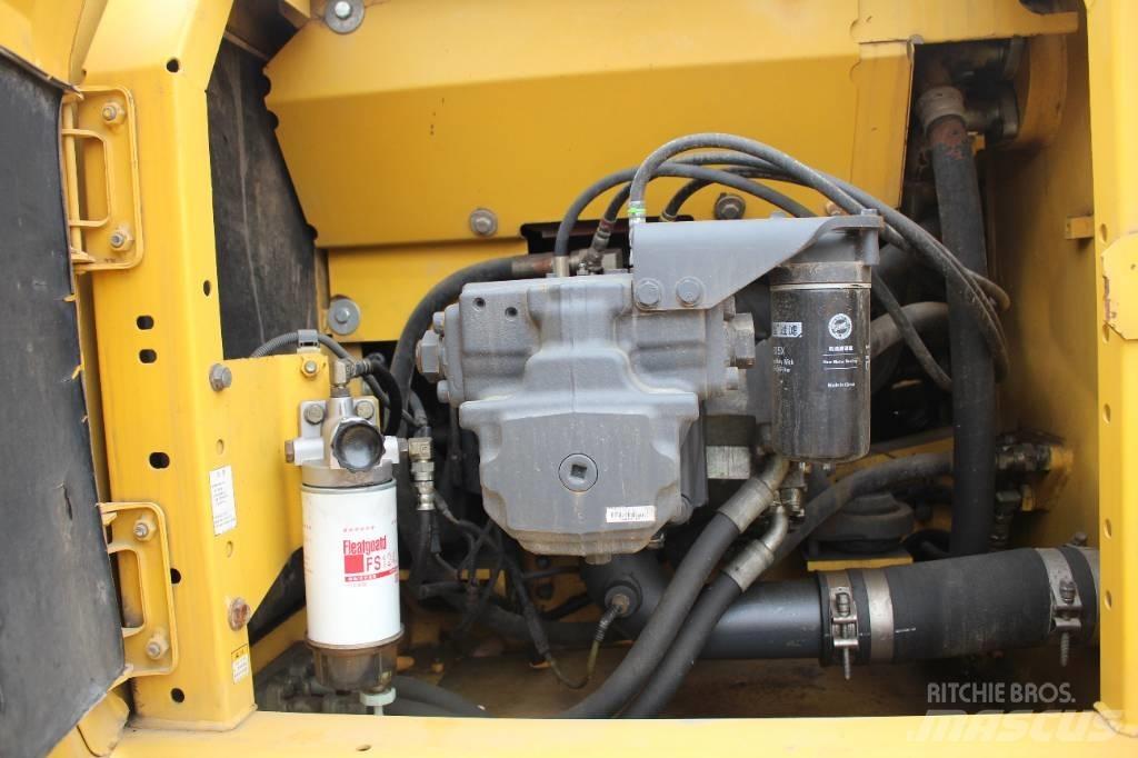 Komatsu PC 240 LC-8 Crawler excavators