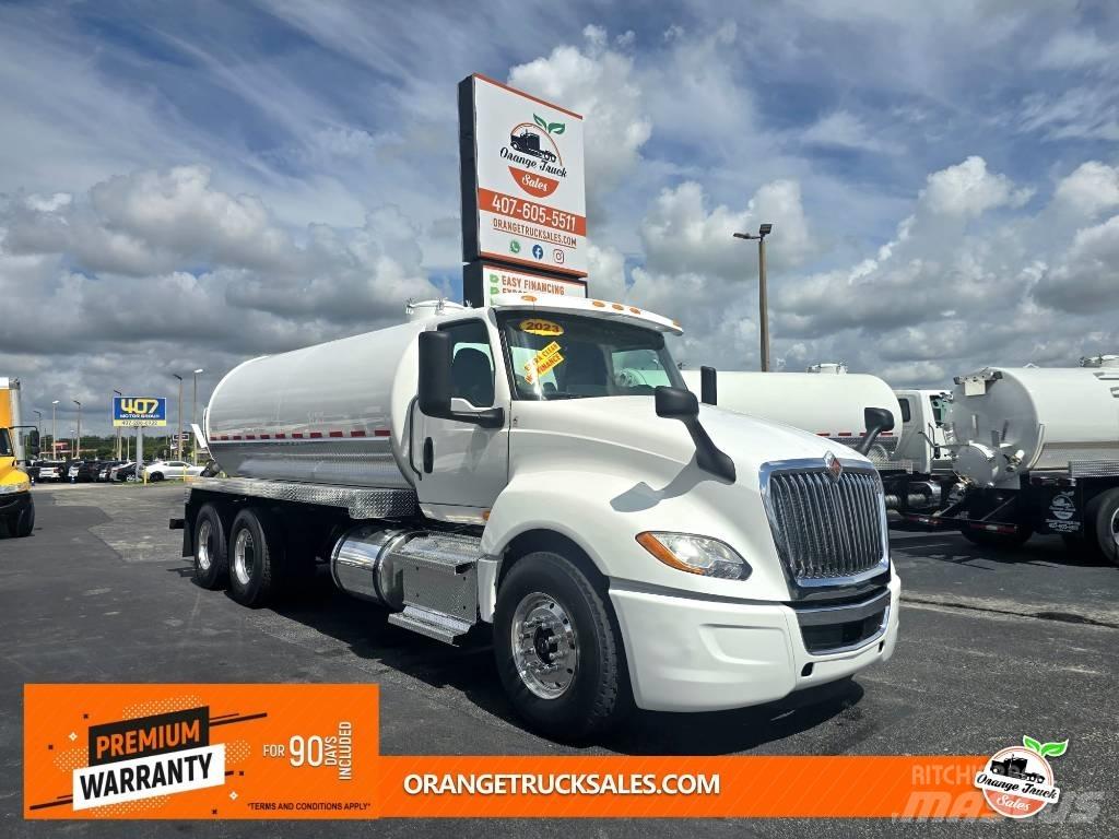 International LT 625 Tanker trucks