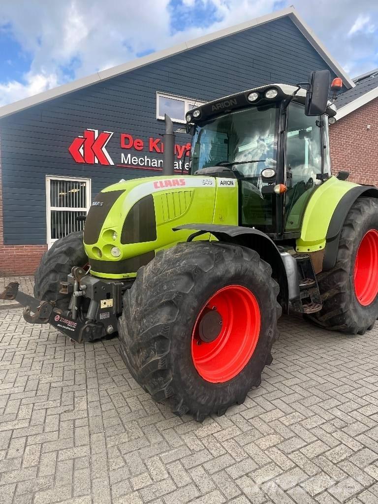 CLAAS Arion 640 Cis Tractors