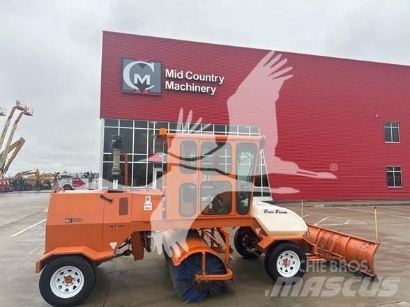 Broce RCT350 Sweepers