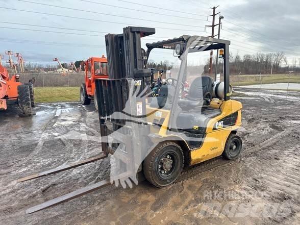 CAT P5000 Diesel trucks