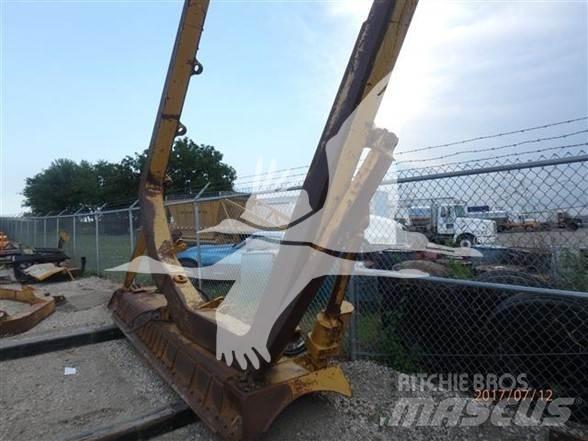  CZ A BLD D6TXW Buckets