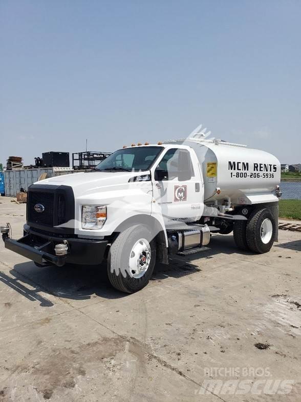 F & R F750 Timber semi-trailers