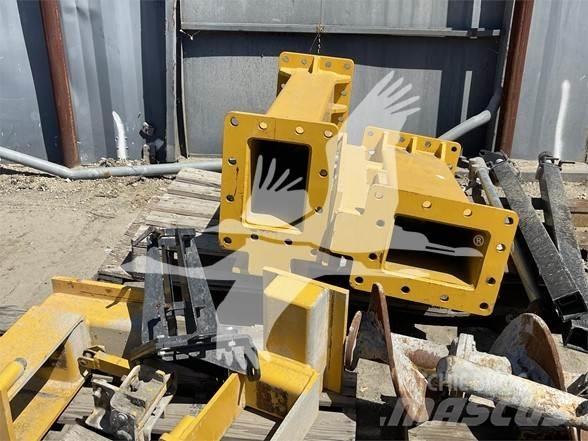 Gomaco GP2400 Concrete pavers