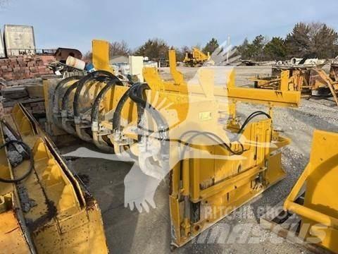 Gomaco GT3300 Formwork