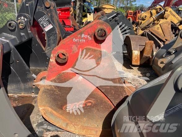 MS 235X3 Buckets
