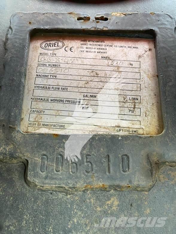  Oriel 75/80 Buckets