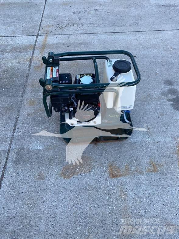 Sakai PC600W Towed vibratory rollers