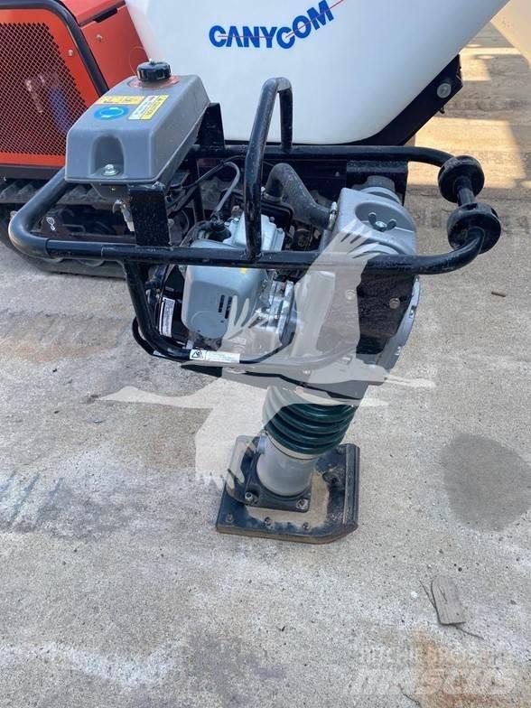 Sakai RS65 Towed vibratory rollers