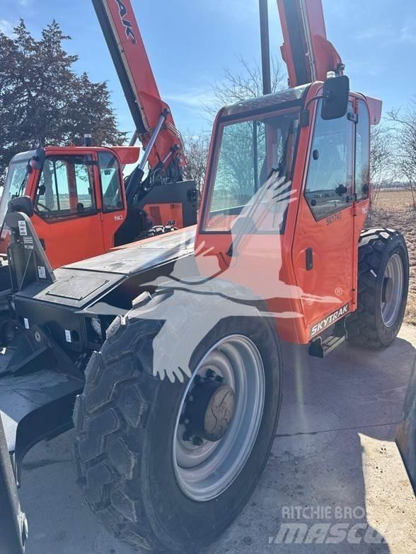 SkyTrak 10054 Telescopic handlers