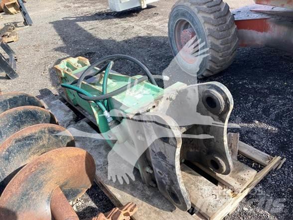 Tramac 700 F3 Buckets