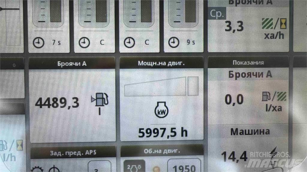John Deere 8270R Tractors