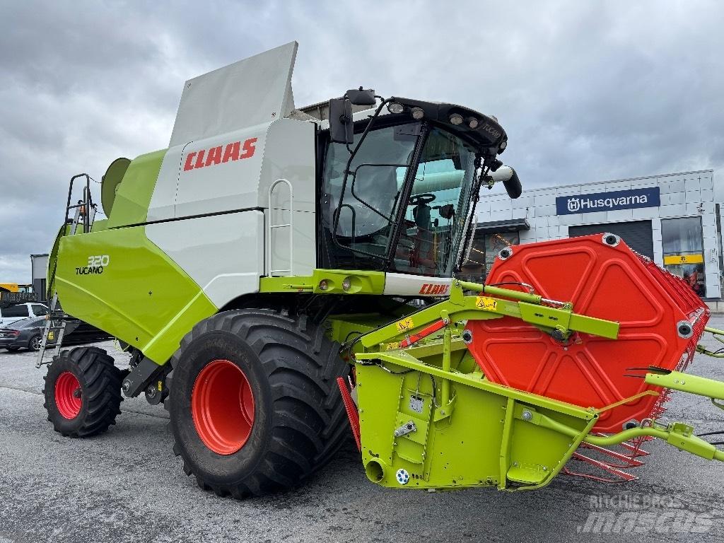CLAAS Tucano 320 Combine harvesters