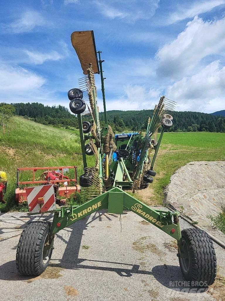 Krone Swadro 907 Windrowers