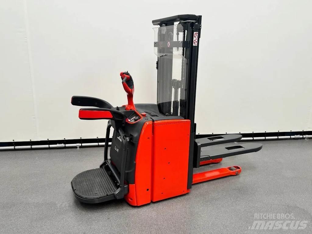 Linde L 14 AP Pedestrian stacker