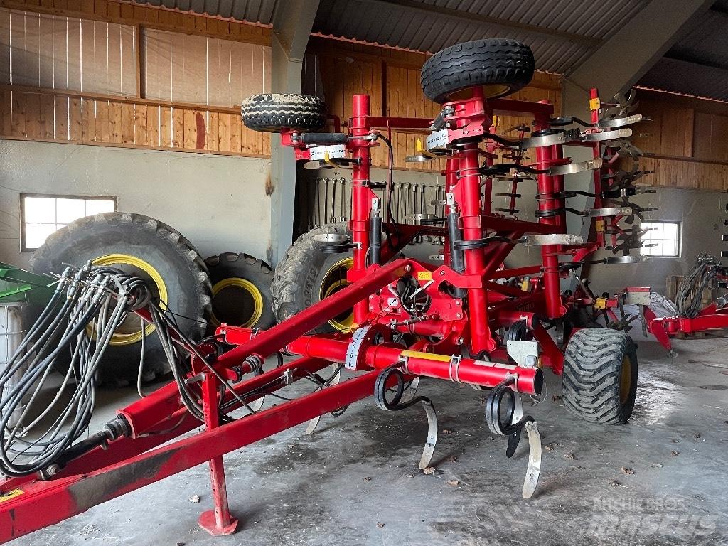 Väderstad Swift560 Cultivators