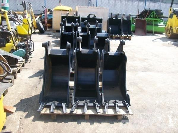 JCB 4CX, 3CX Backhoes
