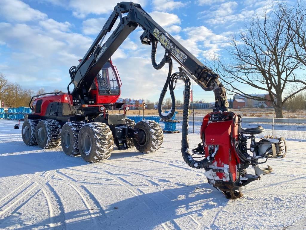 Komatsu 931 XC Harvesters