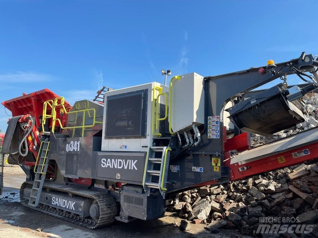 Sandvik QJ 341 Mobile crushers