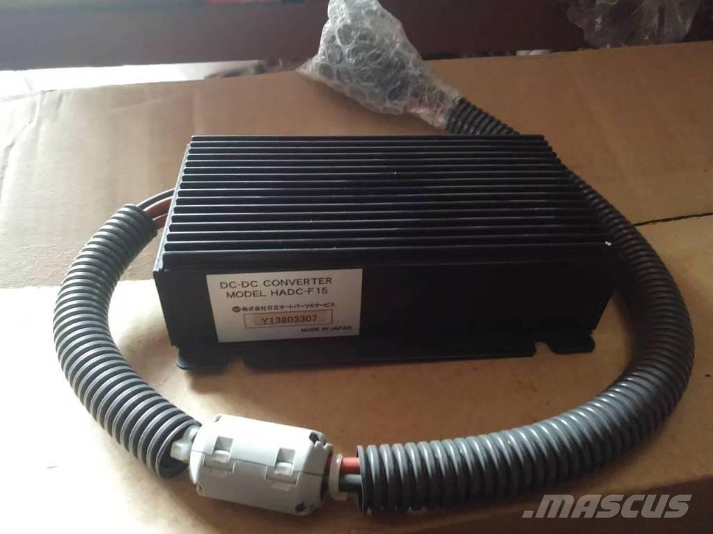 Hitachi ZX 85-5 Electronics